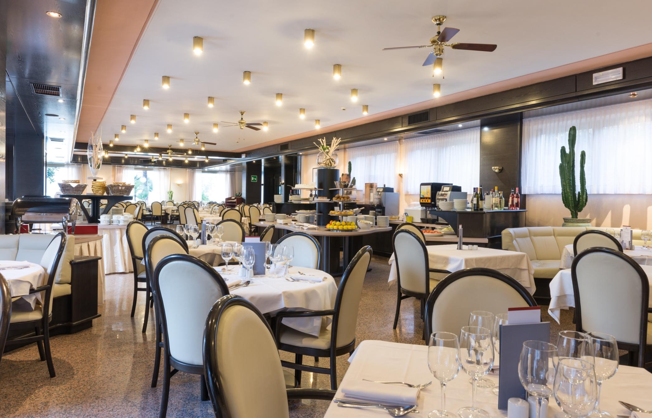 Hotel Drago Brenzone sul Garda Zewnętrze zdjęcie